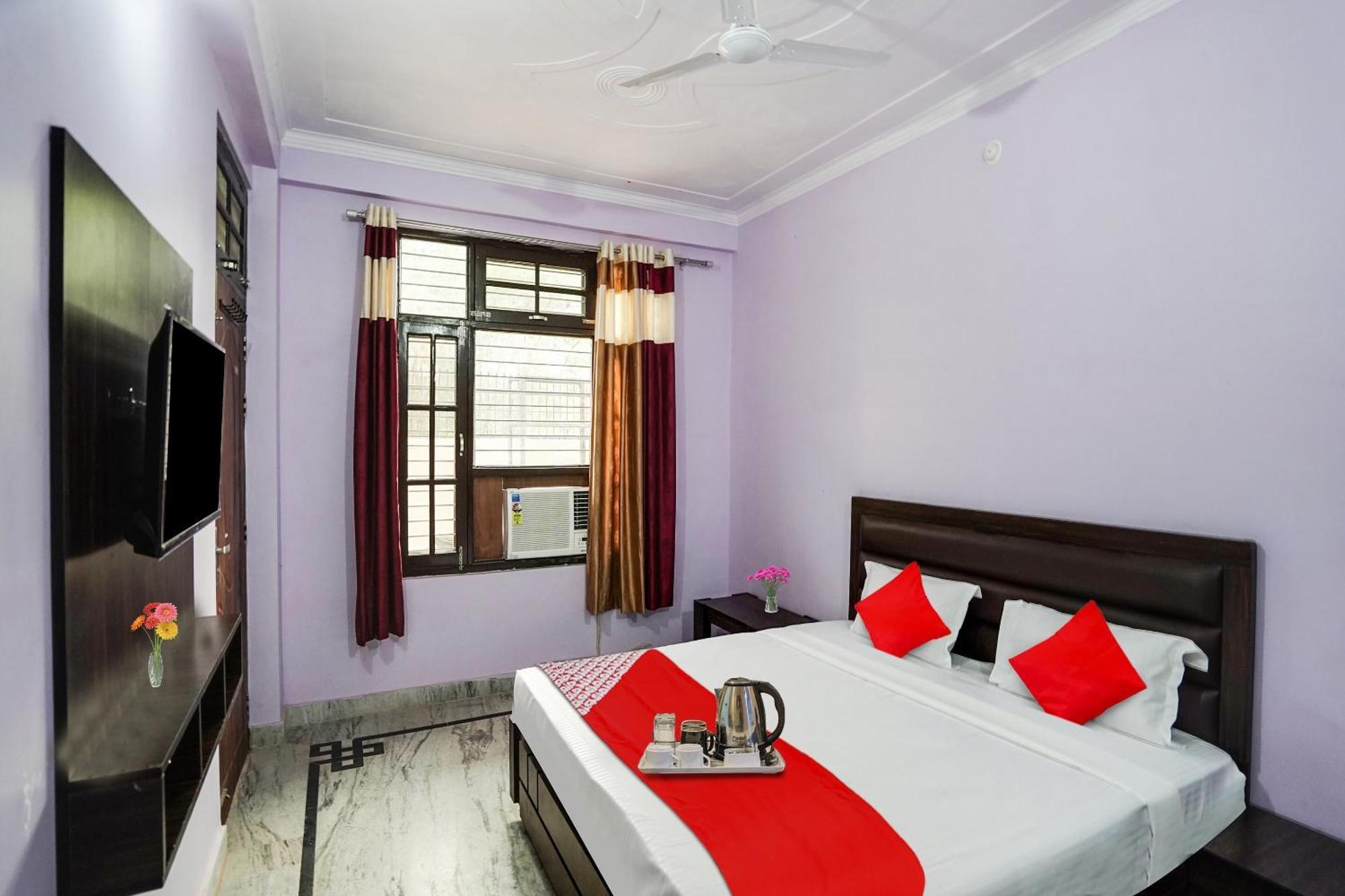 Hotel O Ayurma Inn Chinhat エクステリア 写真