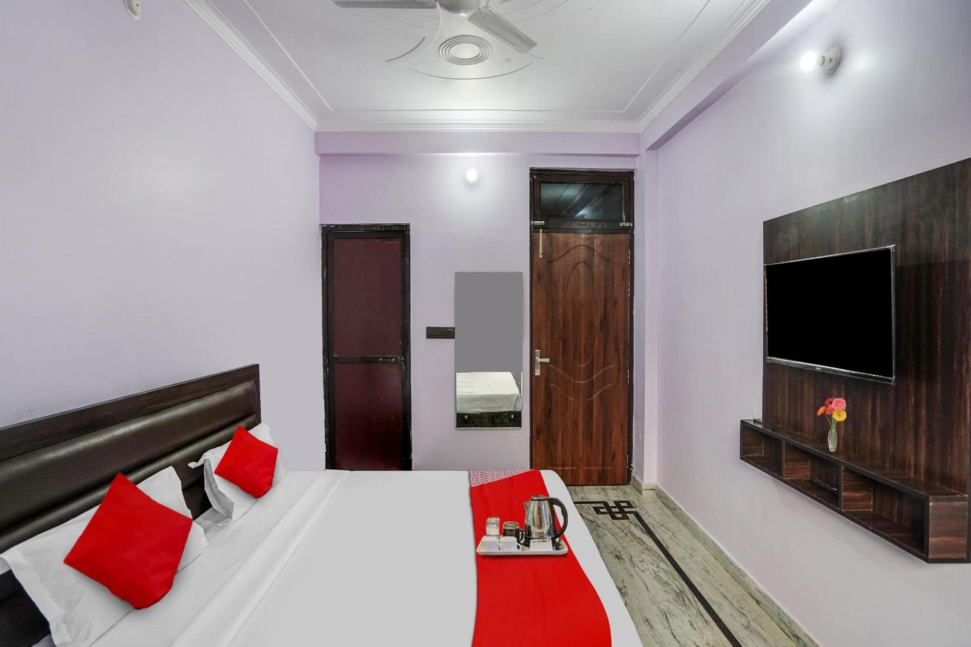 Hotel O Ayurma Inn Chinhat エクステリア 写真