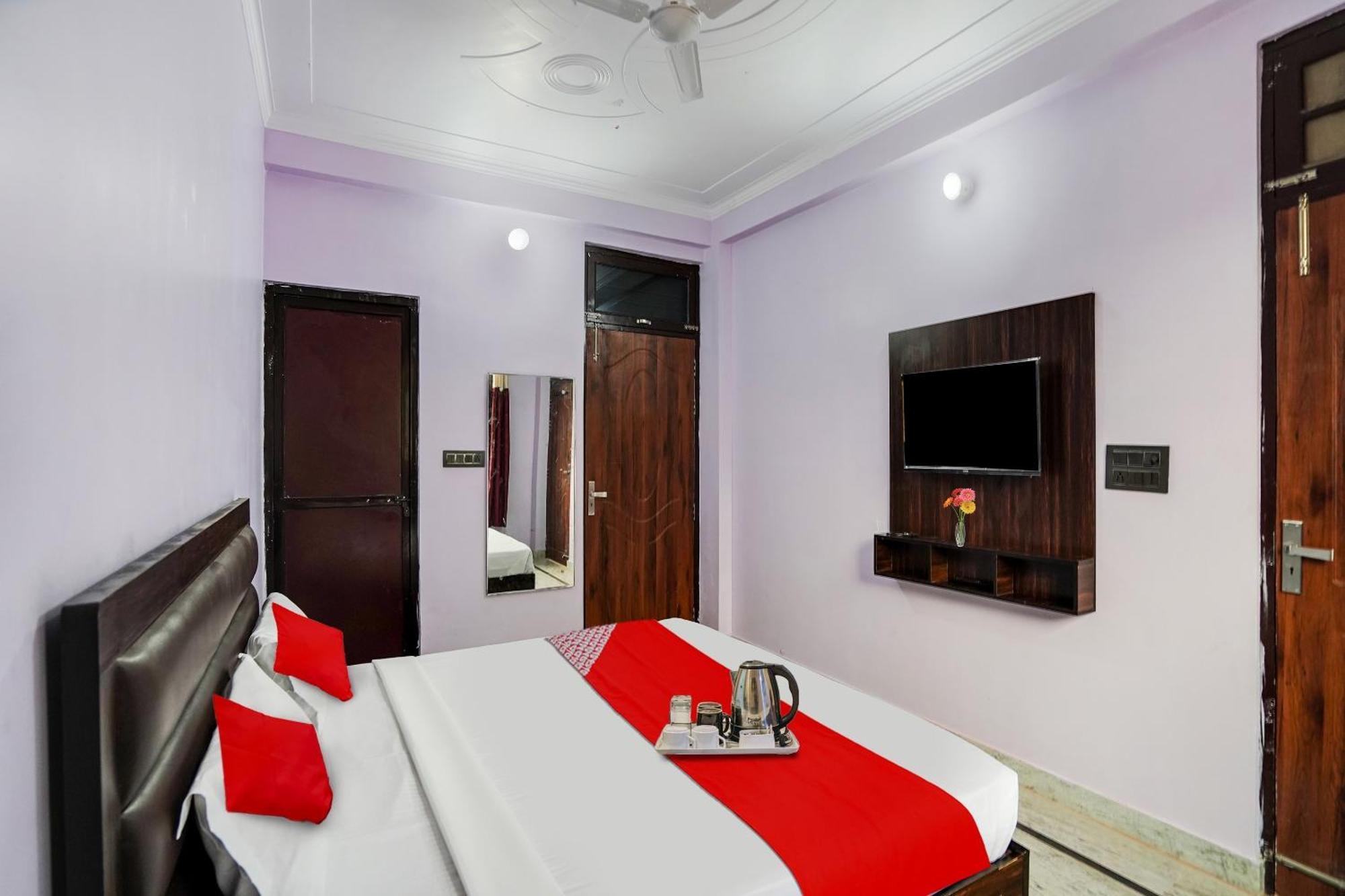 Hotel O Ayurma Inn Chinhat エクステリア 写真